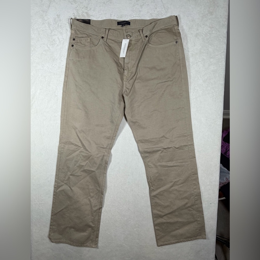 NWT Banana Republic 36W Khaki Straight-Fit Structured Trousers Pants